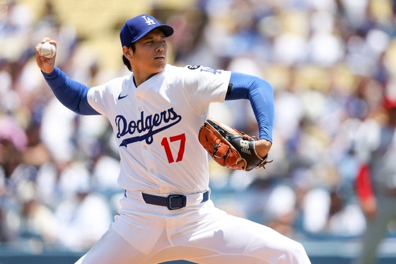 大谷翔平がシーズン２回目の実戦投球で１イニングを投げ、２奪三振、無失点と好投した。　［ロイター＝聯合ニュース］