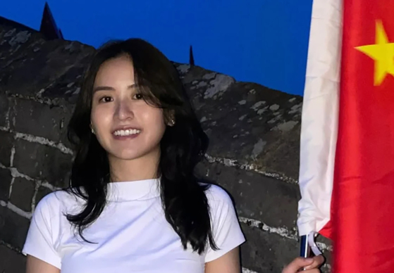   美人コンテストに参加する香港の２４歳の最年少女性区議員。［写真　インスタグラム］