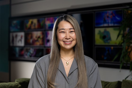 Ｎｅｔｆｌｉｘ（ネットフリックス）アニメ『ＫＰＯＰガールズ！デーモン・ハンターズ』のマギー・カン監督。［写真　Ｎｅｔｆｌｉｘ］
