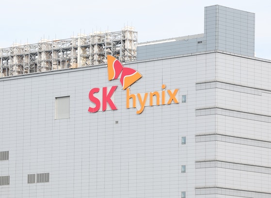 京畿道利川市（キョンギド・イチョンシ）ＳＫハイニックス本社の様子。［写真　聯合ニュース］
