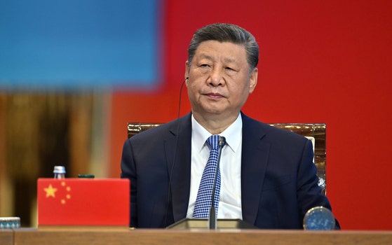 ５月１７日、カザフスタン・アスタナで開かれた第２回中国－中央アジア５カ国首脳会談（Ｃ５＋１）に中国の習近平国家主席が出席した。［写真　ＥＰＡ＝聯合ニュース］