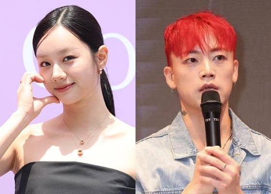 女優のヘリ（左）とダンサーのウテ。［写真　ニュース１・インスタグラム］