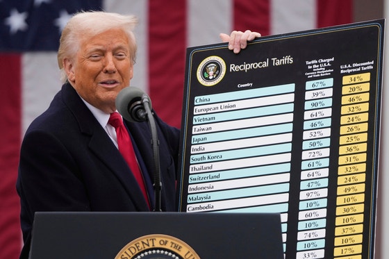 トランプ米国大統領が４月に関税を発表している。［写真　ＡＰ＝聯合ニュース］
