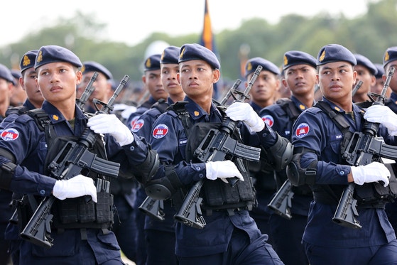 カンボジア軍［写真　ＡＰ＝聯合ニュース］