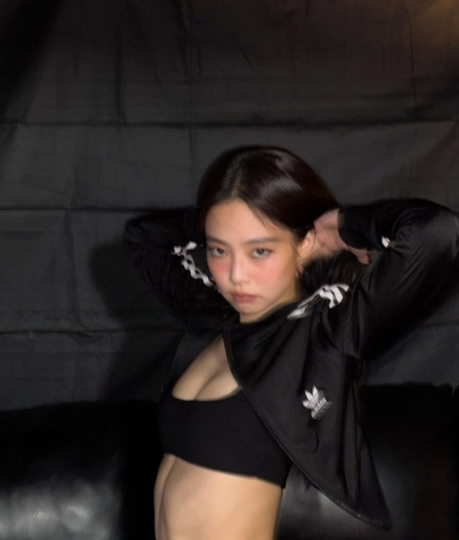 ＢＬＡＣＫＰＩＮＫのジェニー［写真　ジェニーのインスタグラム］