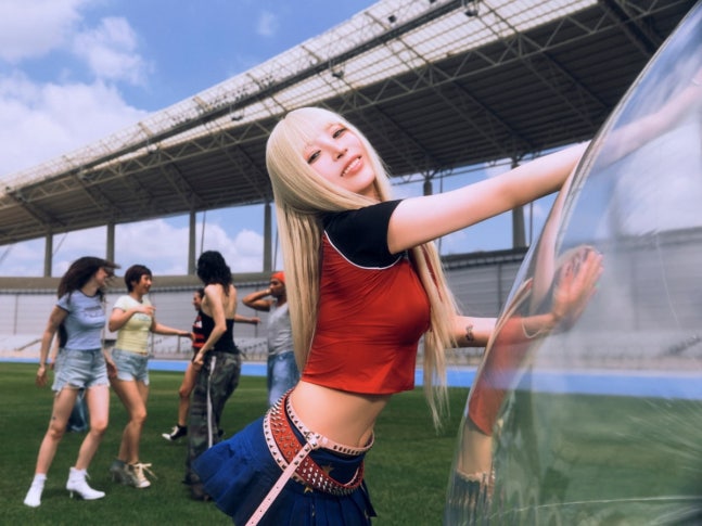 歌手ＢｏＡ［写真　ＳＭエンターテインメント］  ​