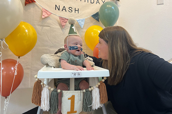 今月初め、１歳の誕生日を迎えたネイシュ・キーンくん。［写真　ギネス世界記録公式サイト］