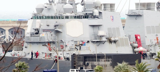 昨年３月、済州（チェジュ）海軍基地に入港した米海軍アーレイ・バーク級イージス駆逐艦「ヒギンズ」（ＤＤＧ－７６）　［ニュース１］