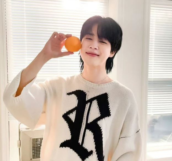 グループ防弾少年団（ＢＴＳ）メンバーのジミン。［インスタグラム　キャプチャー］