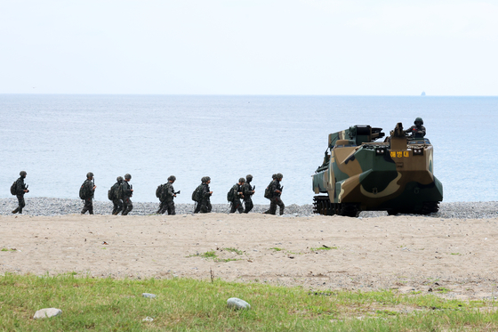 仁川（インチョン）大青島（テチョンド）で海兵隊兵長が銃傷を負って死亡し、軍当局が調査している。（写真は記事の特定内容と関係ありません）［聯合ニュース］