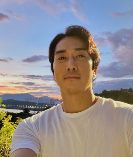 俳優ソン・スンホン