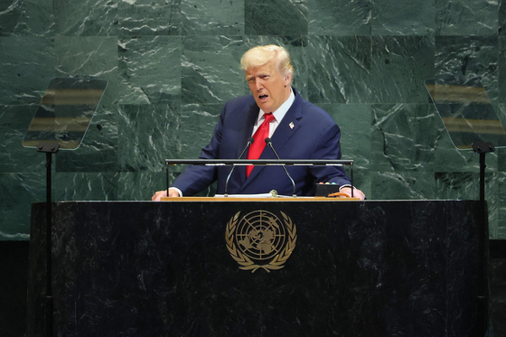 米国のドナルド・トランプ大統領が、23日（現地時間）に開かれた国連総会で演説を行っている。[写真 AFP=聯合ニュース]