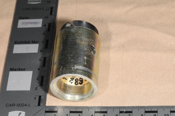 今年9月、ウクライナ・ヘルソン近郊で発見されたロシアのドローンに搭載されていた北朝鮮製の新型クラスター弾頭。これは従来知られていなかった北朝鮮の新たなタイプのクラスター弾であることが判明した。［写真　Conflict Armament Research、NYT］