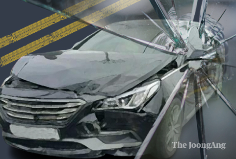 韓国ソウルで泥酔ドライバーが運転していた車によって日本人観光客の母娘がはねられ、1人が死亡する事故が発生した［中央フォト］