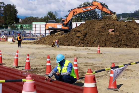 10月29日、蔚山（ウルサン）の尾浦（ミポ）国家産業団地内にある「SK人工知能（AI）データセンター（DC）」建設現場で、SKエコプラントが基礎工事を進めている。［写真 SKエコプラント］
