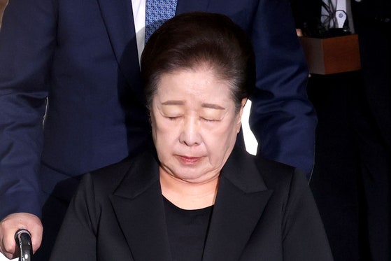 9月22日に統一教の韓鶴子総裁がソウル中央地裁で開かれた拘束前被疑者尋問（令状実質審査）に出席している。［写真 ニュース1］