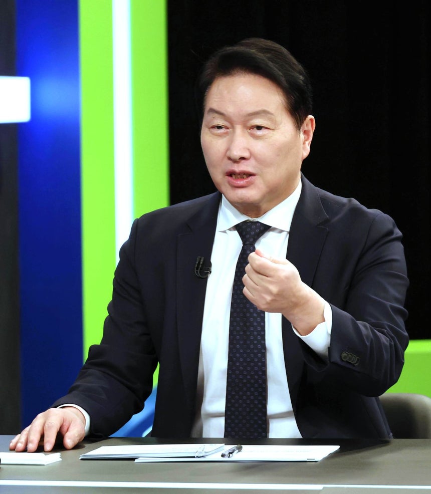 大韓商工会議所会長兼SKグループ会長の崔泰源（チェ・テウォン）氏。