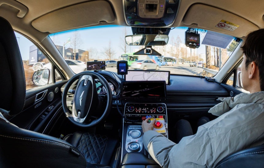 自動運転実証車両の参考写真。キム・ジョンフン記者