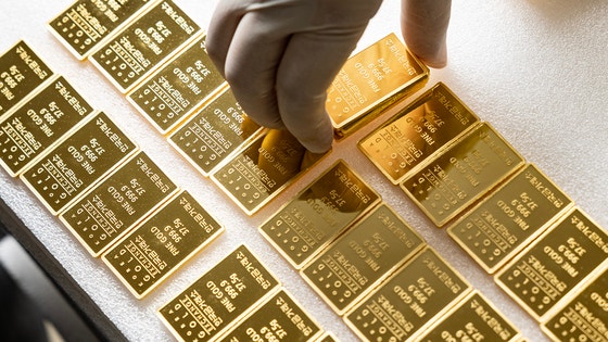 金価格が初めて1匁100万ウォンを突破した。地政学的リスクで安全資産に投資が集まったためだ。［中央フォト］