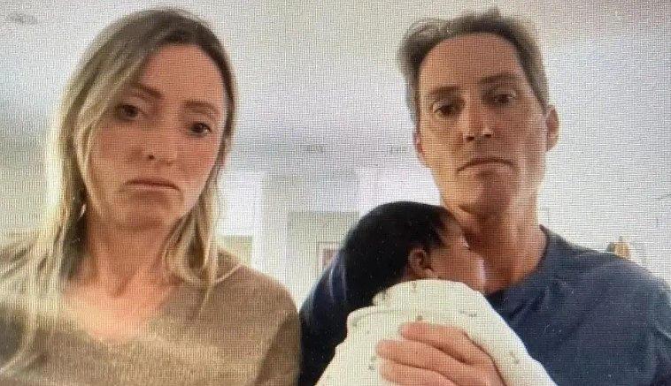   黒人の女児を出産したとして訴訟を提起した米国の夫妻［ニューヨーク・ポスト　キャプチャー］