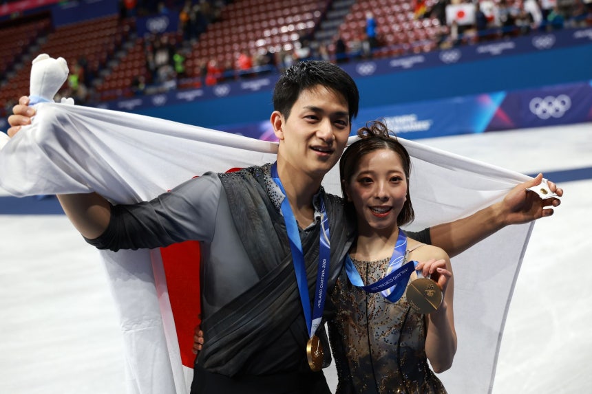   日本フィギュアスケートペアの三浦璃来・木原龍一組。EPA＝聯合ニュース