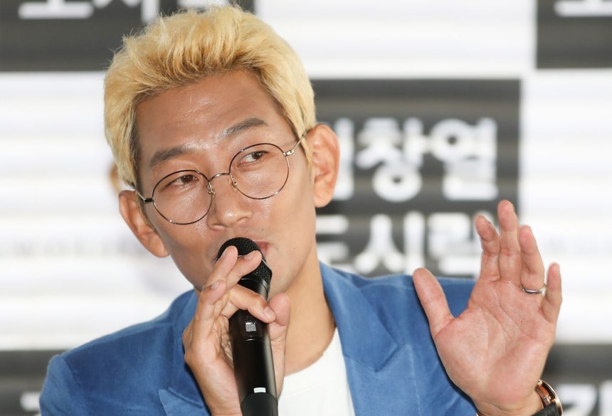 歌手キム・チャンヨル。［聯合ニュース］