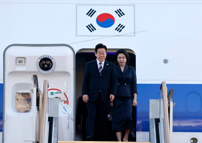 李在明（イ・ジェミョン）大統領と金恵景（キム・ヘギョン）夫人。［写真　韓国大統領室写真記者団］