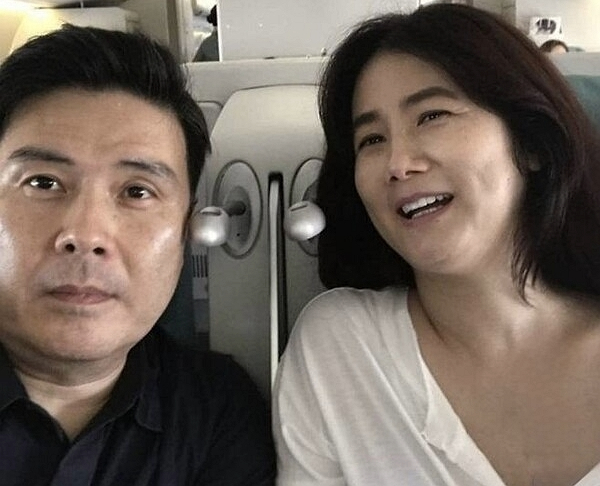   自然体な装いで近況が話題になった女優シム・ウナ。［写真 SNS］ 