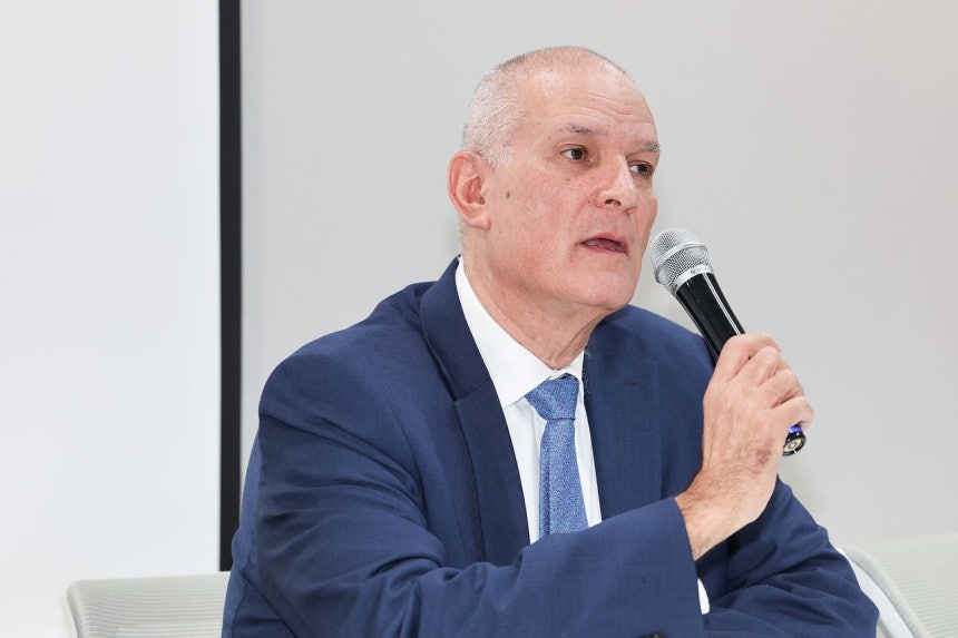 イスラエルのラファエル・ハルパズ駐韓大使（上の写真）とイランのサイード・クーゼチ駐韓大使が5日午前、そろって記者会見を開き、中東で起きている戦争に対する立場を明らかにしている。ウ・サンジョ記者