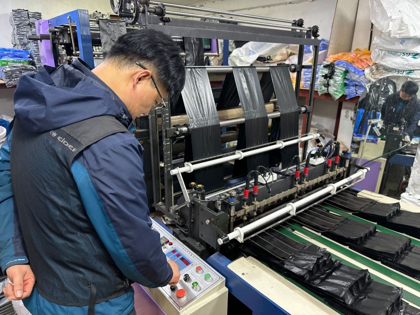 ソウル麻浦区のビニール袋販売会社 ハン・チャンウ記者