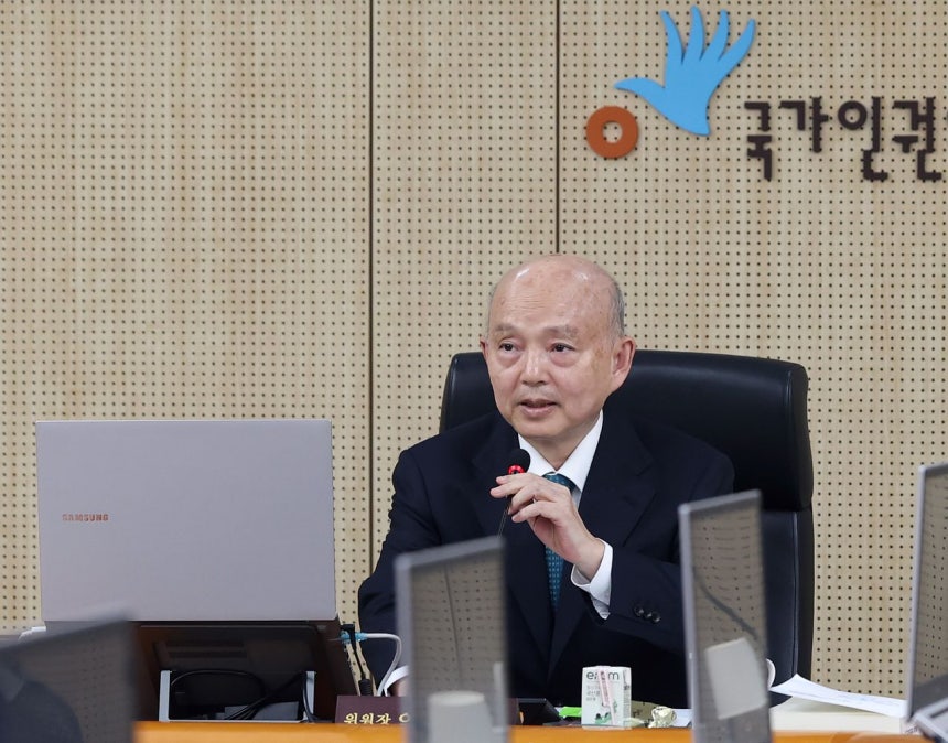 安昌浩（アン・チャンホ）国家人権委員長 ［聯合ニュース］