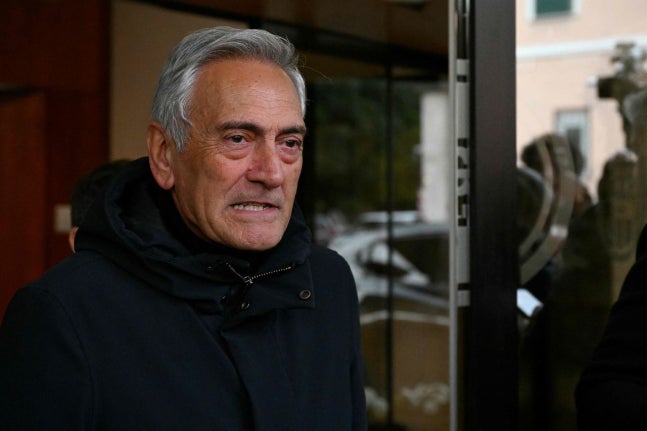 辞意を表明したイタリアサッカー協会（FIGC）のガブリエレ・グラヴィーナ会長［AFP＝聯合ニュース］