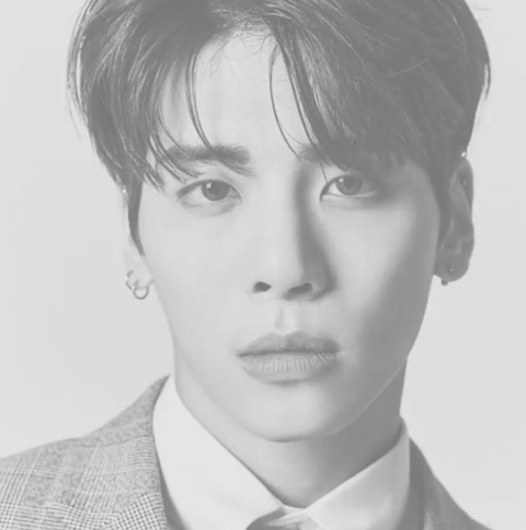 SHINee（シャイニー）のメンバーで、2017年にこの世を去ったジョンヒョンさん