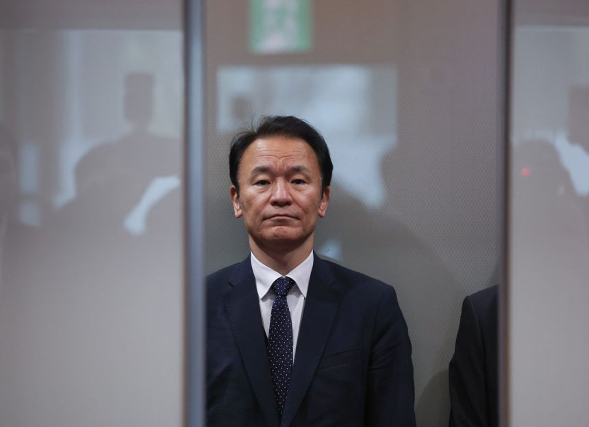 日本が独島（ドクト、日本名・竹島）を日本固有の領土と主張する「外交青書2026」を公開した10日、在韓日本大使館の松尾裕敬総括公使がソウル鍾路区（チョンノグ）の外交部庁舎に呼ばれて入っている。 ［聯合ニュース］