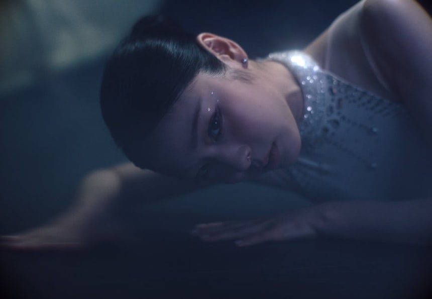 キム・ヨナが『死の舞踏』をバレエとして新たに表現した。［Google Korea ユーチューブ キャプチャー］
