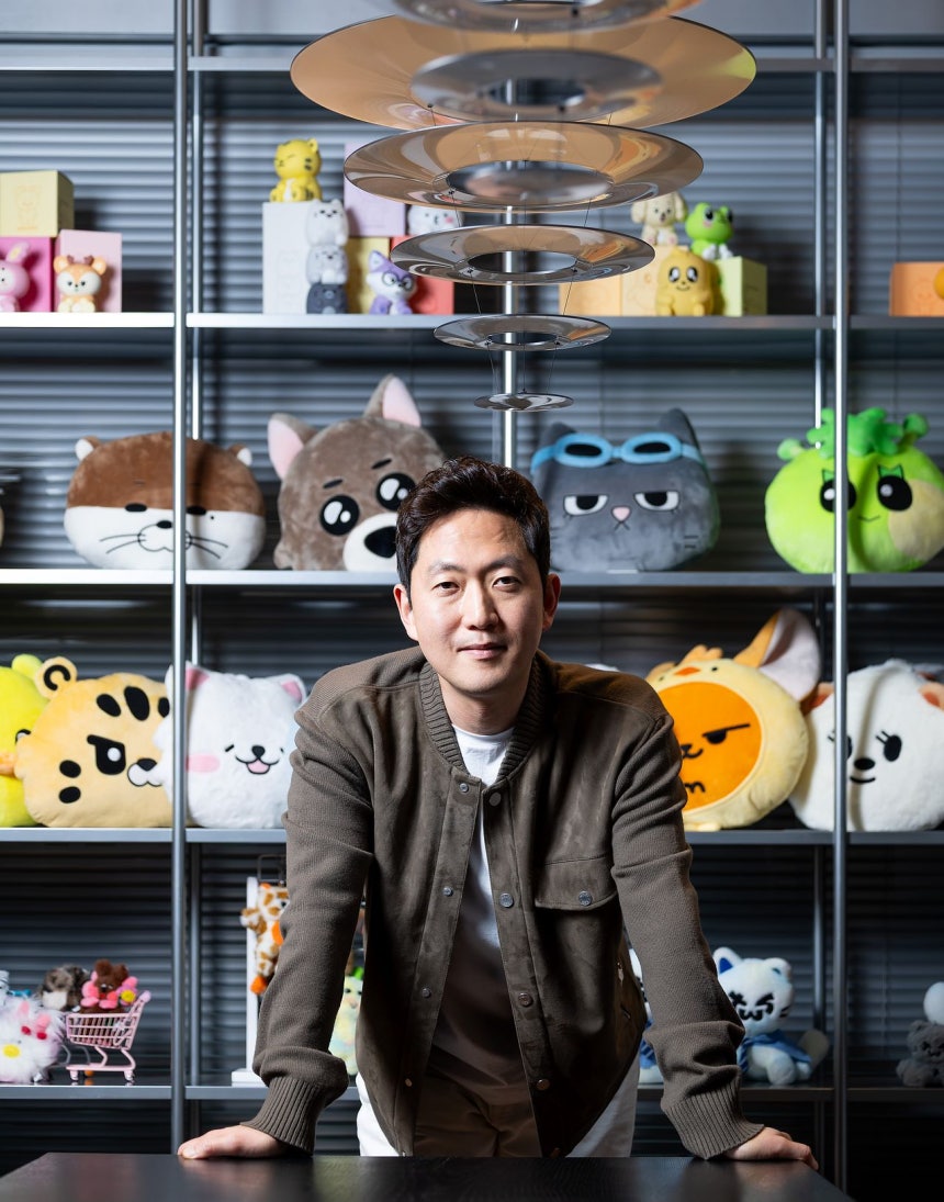 韓国芸能大手HYBE（ハイブ）のイ・ジェサン代表が9日午後、ソウル竜山区（ヨンサング）のHYBE本社で中央日報のインタビューに応じている。ウ・サンジョ記者