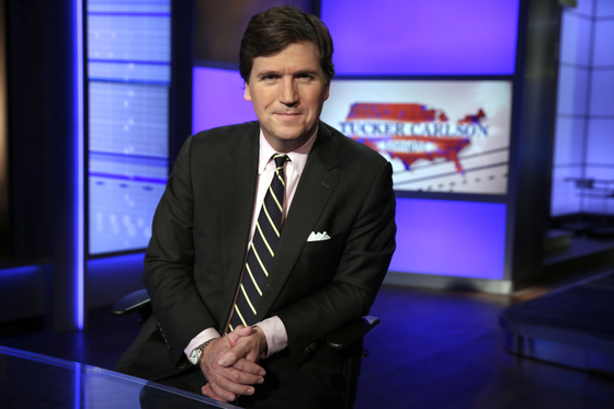   米FOXニュースアンカー出身の保守系論客、タッカー・カールソン氏。［AP＝聯合ニュース］