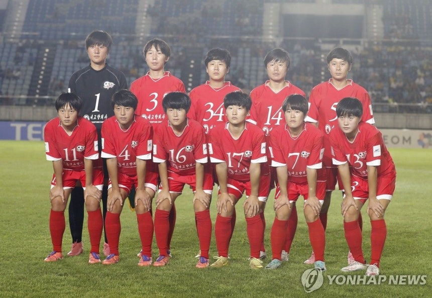 北朝鮮のネゴヒャン女子サッカー団。［写真 EPA＝聯合ニュース］