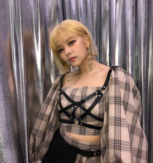 TWICEのジョンヨン。［ジョンヨンのインスタグラム］