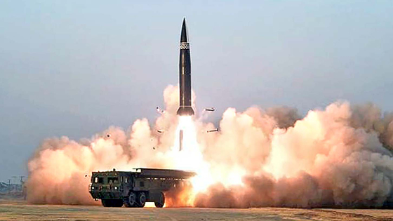 北朝鮮の短距離弾道ミサイル資料写真。聯合ニュース