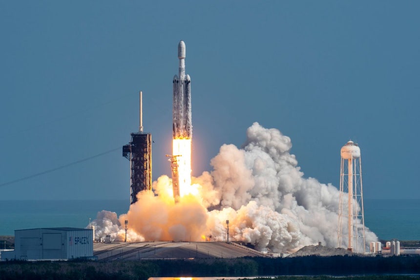 スペースX（SpaceX）。［写真 同社ホームページ キャプチャー］