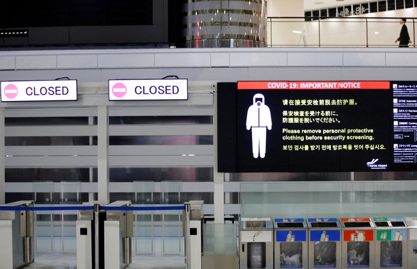 成田国際空港の出国ロビー。［写真 ロイター＝聯合ニュース］