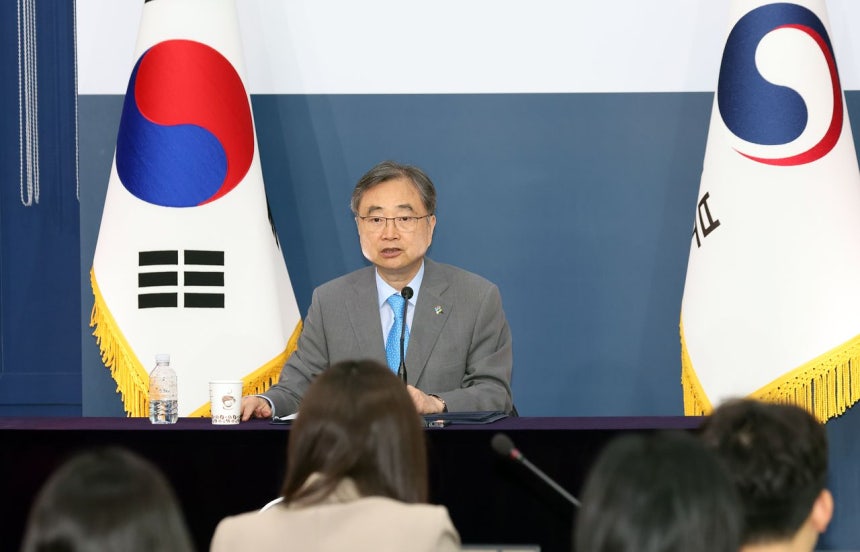 韓国の趙顕（チョ・ヒョン）外交部長官が22日午前、ソウル市鍾路区（チョンノグ）の政府ソウル庁舎別館で開かれた記者懇談会で冒頭発言を行っている。ニュース1
