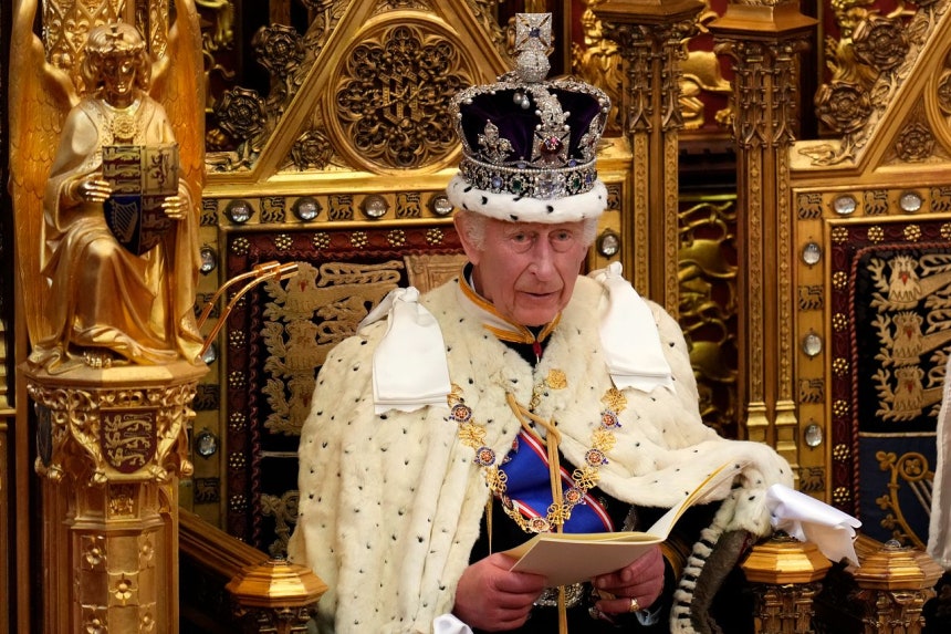2024年7月17日、英議会で国王演説をするチャールズ3世 ［AP＝聯合ニュース］