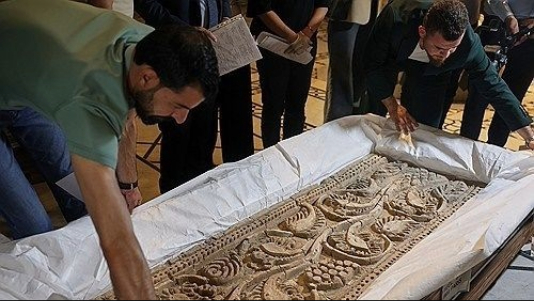 フランス、シリアから借り受けた考古学遺物23点、15年を経て返還