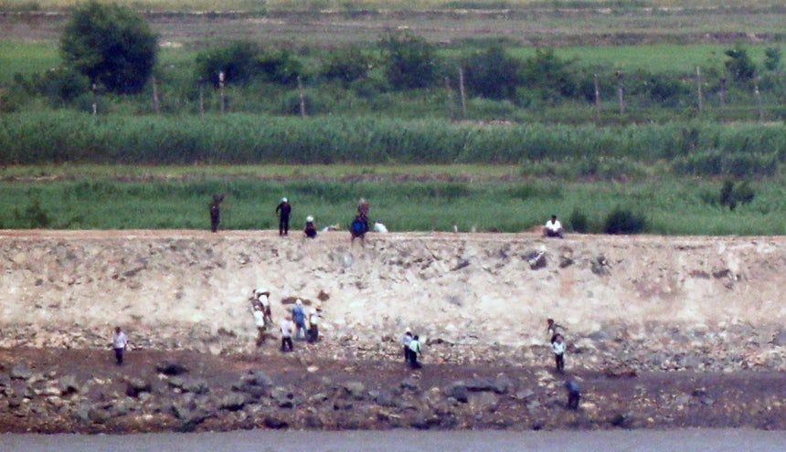 記事の内容とは関係のない北朝鮮住民の資料写真。［ニュース1］