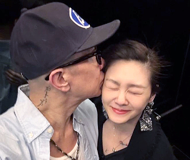 ク・ジュンヨプさん（左）と、最近亡くなった妻の徐熙媛（バービィー・スー）さん。［写真 インスタグラムキャプチャー］ 
