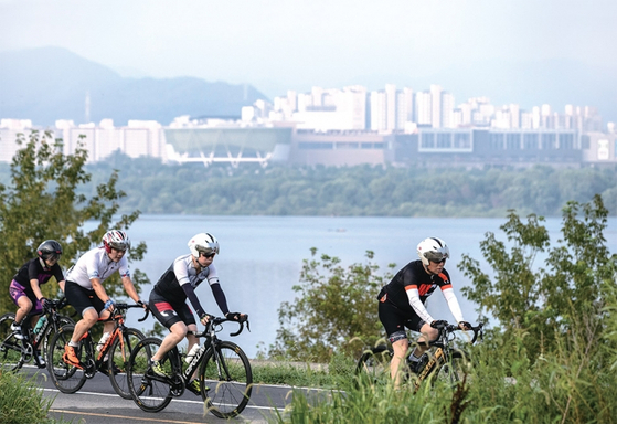 漢江（ハンガン）一帯の自転車道（写真は記事の特定内容と関係ありません）
