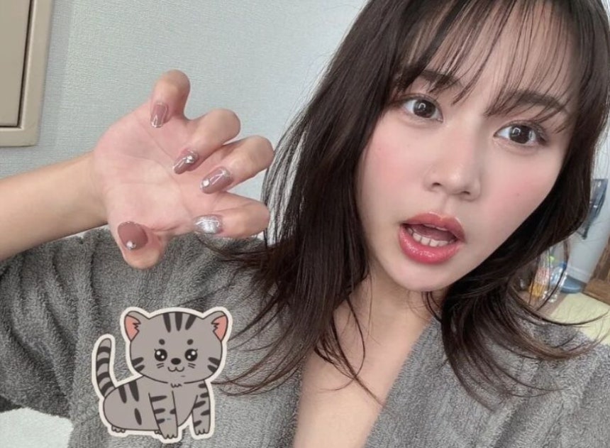 セクシー女優の田野憂。［写真 SNS キャプチャー］