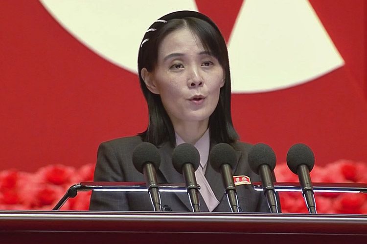 金与正（キム・ヨジョン）労働党総務部長 ［朝鮮中央テレビ画面］